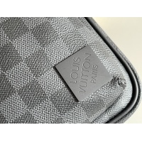 Cheap Louis Vuitton AAA Man Messenger Bags #1238885 Replica Wholesale [$132.00 USD] [ITEM#1238885] on Replica Louis Vuitton AAA Man Messenger Bags