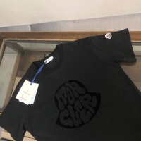 Cheap Moncler T-Shirts Short Sleeved For Unisex #1239182 Replica Wholesale [$41.00 USD] [ITEM#1239182] on Replica Moncler T-Shirts