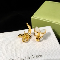 Cheap Van Cleef &amp; Arpels Earrings For Women #1239786 Replica Wholesale [$29.00 USD] [ITEM#1239786] on Replica Van Cleef &amp; Arpels Earrings