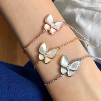 Cheap Van Cleef &amp; Arpels Bracelets For Women #1239790 Replica Wholesale [$27.00 USD] [ITEM#1239790] on Replica Van Cleef &amp; Arpels Bracelets