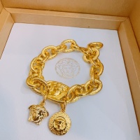 Cheap Versace Bracelets #1239817 Replica Wholesale [$64.00 USD] [ITEM#1239817] on Replica Versace Bracelets