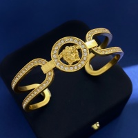 Cheap Versace Bracelets #1240218 Replica Wholesale [$34.00 USD] [ITEM#1240218] on Replica Versace Bracelets