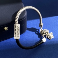 Cheap Versace Bracelets #1240320 Replica Wholesale [$29.00 USD] [ITEM#1240320] on Replica Versace Bracelets