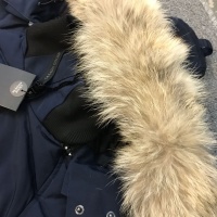 Cheap Canada Goose Down Feather Coat Long Sleeved For Women #1242298 Replica Wholesale [$180.00 USD] [ITEM#1242298] on Replica Canada Goose Down Feather Coat