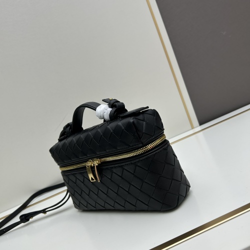 Cheap Bottega Veneta BV AAA Quality Messenger Bags For Women #1247424 Replica Wholesale [$162.00 USD] [ITEM#1247424] on Replica Bottega Veneta BV AAA Quality Messenger Bags