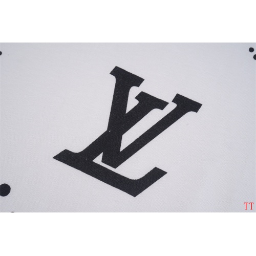 Cheap Louis Vuitton LV T-Shirts Short Sleeved For Unisex #1248367 Replica Wholesale [$32.00 USD] [ITEM#1248367] on Replica Louis Vuitton LV T-Shirts