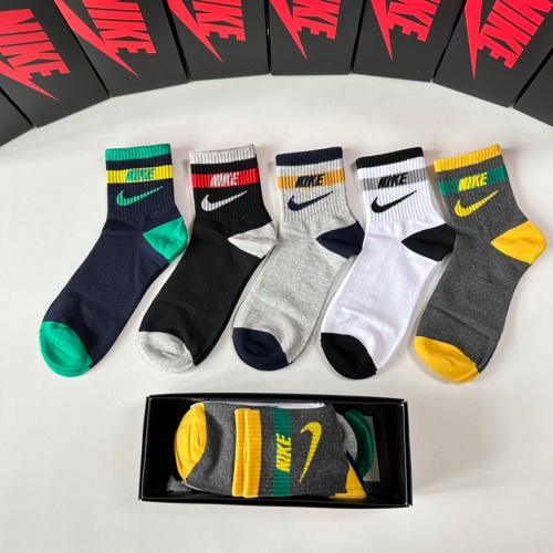 Cheap Nike Socks #1249016 Replica Wholesale [$25.00 USD] [ITEM#1249016] on Replica Nike Socks