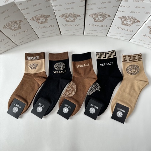 Cheap Versace Socks #1249019 Replica Wholesale [$25.00 USD] [ITEM#1249019] on Replica Versace Socks