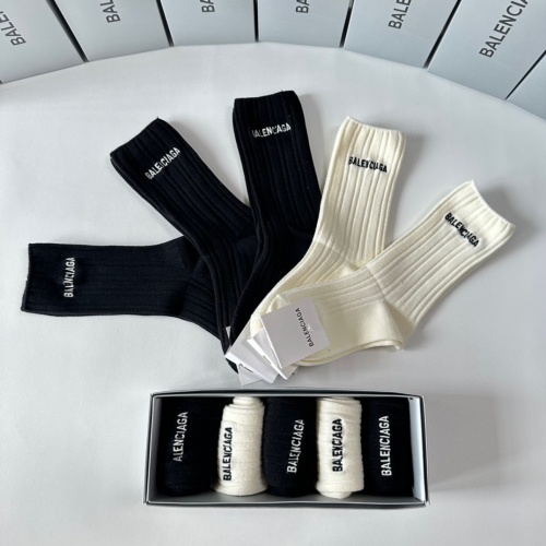 Cheap Balenciaga Socks #1249184 Replica Wholesale [$29.00 USD] [ITEM#1249184] on Replica Balenciaga Socks