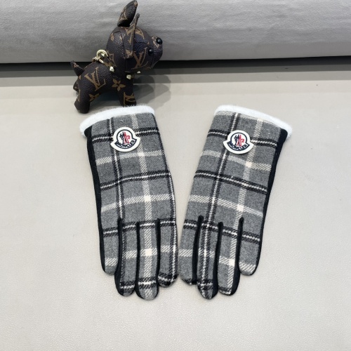 Cheap Moncler Gloves #1249271 Replica Wholesale [$40.00 USD] [ITEM#1249271] on Replica Moncler Gloves