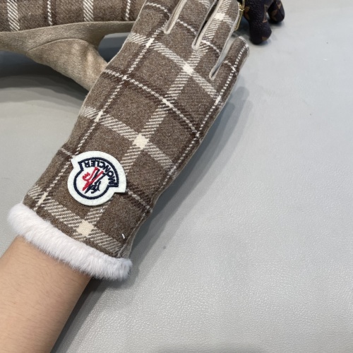 Cheap Moncler Gloves #1249272 Replica Wholesale [$40.00 USD] [ITEM#1249272] on Replica Moncler Gloves