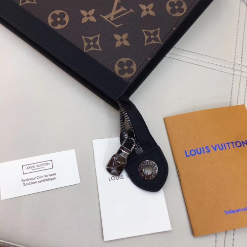 Cheap Louis Vuitton AAA Man Wallets #1249284 Replica Wholesale [$102.00 USD] [ITEM#1249284] on Replica Louis Vuitton AAA Man Wallets