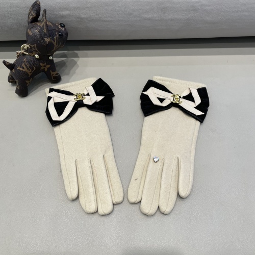 Cheap Chanel Gloves #1249345 Replica Wholesale [$38.00 USD] [ITEM#1249345] on Replica Chanel Gloves