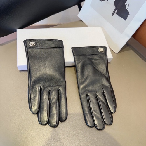 Cheap Balenciaga Gloves For Women #1249369 Replica Wholesale [$45.00 USD] [ITEM#1249369] on Replica Balenciaga Gloves