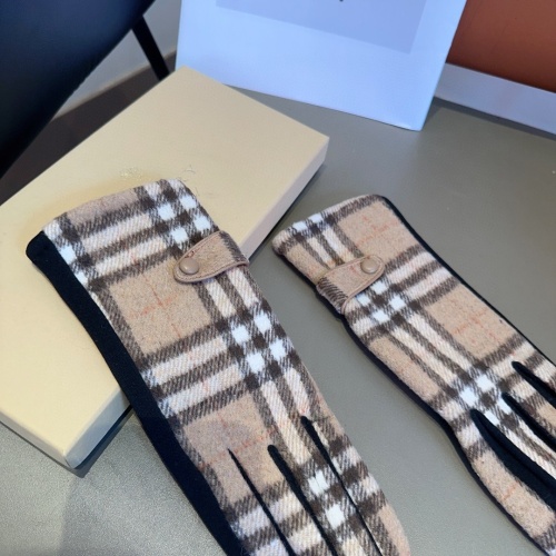 Cheap Burberry Gloves #1249528 Replica Wholesale [$34.00 USD] [ITEM#1249528] on Replica Burberry Gloves