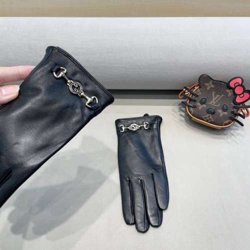 Cheap Gucci Gloves For Women #1249596 Replica Wholesale [$45.00 USD] [ITEM#1249596] on Replica Gucci Gloves