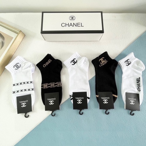 Cheap Chanel Socks #1249990 Replica Wholesale [$25.00 USD] [ITEM#1249990] on Replica Chanel Socks