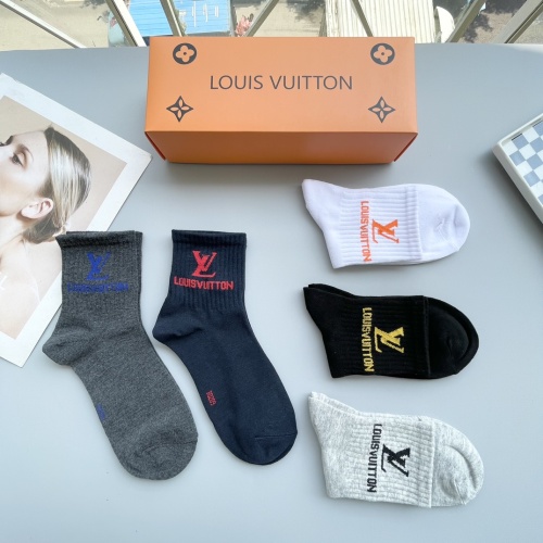 Cheap Louis Vuitton LV Socks #1250079 Replica Wholesale [$27.00 USD] [ITEM#1250079] on Replica Louis Vuitton LV Socks