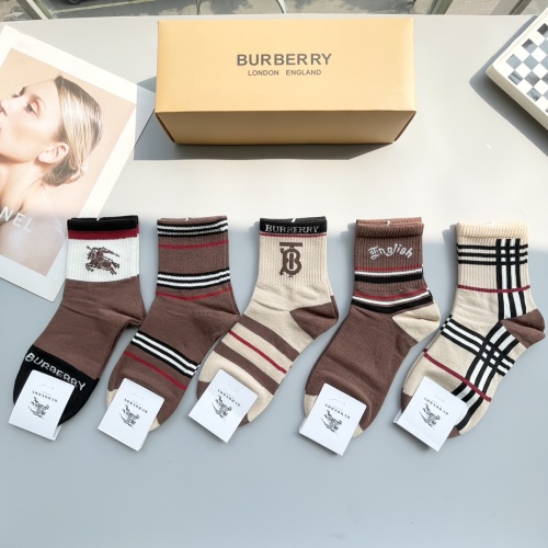 Cheap Burberry Socks #1250129 Replica Wholesale [$27.00 USD] [ITEM#1250129] on Replica Burberry Socks