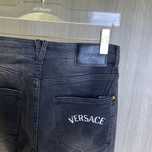 Cheap Versace Jeans For Unisex #1250376 Replica Wholesale [$72.00 USD] [ITEM#1250376] on Replica Versace Jeans