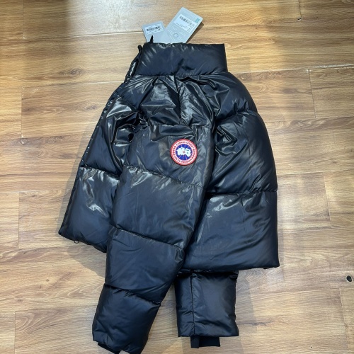 Cheap Canada Goose Down Feather Coat Long Sleeved For Women #1250969 Replica Wholesale [$155.00 USD] [ITEM#1250969] on Replica Canada Goose Down Feather Coat