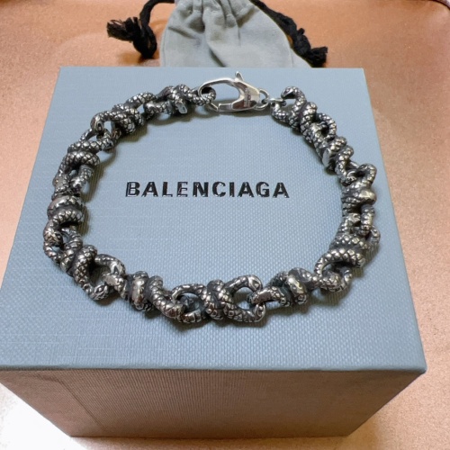 Cheap Balenciaga Bracelets For Men #1251645 Replica Wholesale [$56.00 USD] [ITEM#1251645] on Replica Balenciaga Bracelets