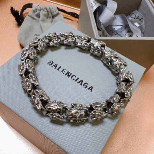 Cheap Balenciaga Bracelets For Men #1251646 Replica Wholesale [$64.00 USD] [ITEM#1251646] on Replica Balenciaga Bracelets