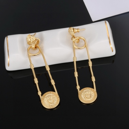 Cheap Versace Earrings For Women #1251907 Replica Wholesale [$29.00 USD] [ITEM#1251907] on Replica Versace Earrings