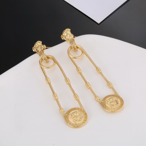 Cheap Versace Earrings For Women #1251907 Replica Wholesale [$29.00 USD] [ITEM#1251907] on Replica Versace Earrings