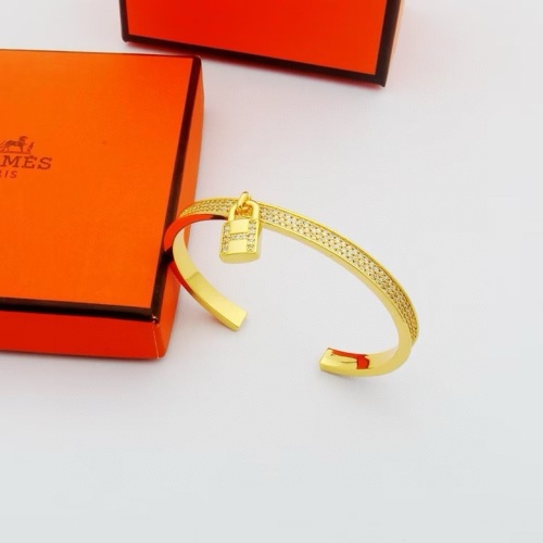 Cheap Hermes Bracelets #1251997 Replica Wholesale [$36.00 USD] [ITEM#1251997] on Replica Hermes Bracelets