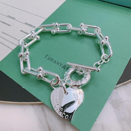 Cheap Tiffany Bracelets #1252125 Replica Wholesale [$56.00 USD] [ITEM#1252125] on Replica Tiffany Bracelets