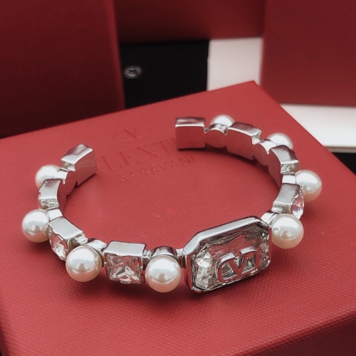 Cheap Valentino Bracelets #1252152 Replica Wholesale [$40.00 USD] [ITEM#1252152] on Replica Valentino Bracelets