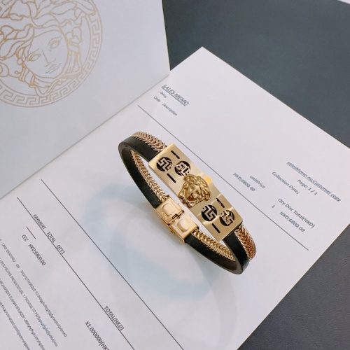 Cheap Versace Bracelets #1252192 Replica Wholesale [$42.00 USD] [ITEM#1252192] on Replica Versace Bracelets