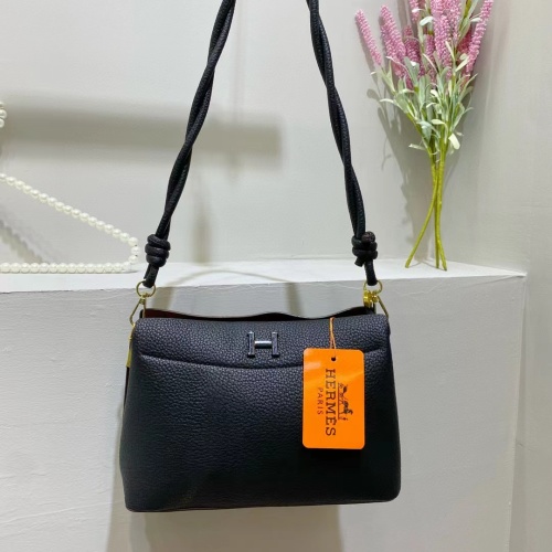 Cheap Hermes Messenger Bags For Women #1252404 Replica Wholesale [$41.00 USD] [ITEM#1252404] on Replica Hermes Messenger Bags