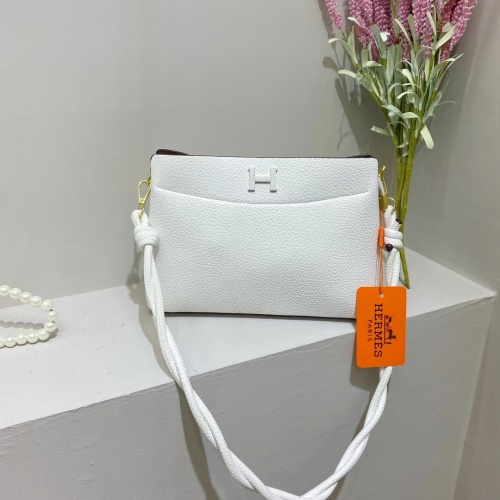 Cheap Hermes Messenger Bags For Women #1252410 Replica Wholesale [$41.00 USD] [ITEM#1252410] on Replica Hermes Messenger Bags