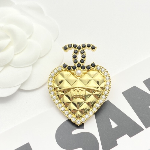 Cheap Chanel Brooches For Women #1252457 Replica Wholesale [$34.00 USD] [ITEM#1252457] on Replica Chanel Brooches