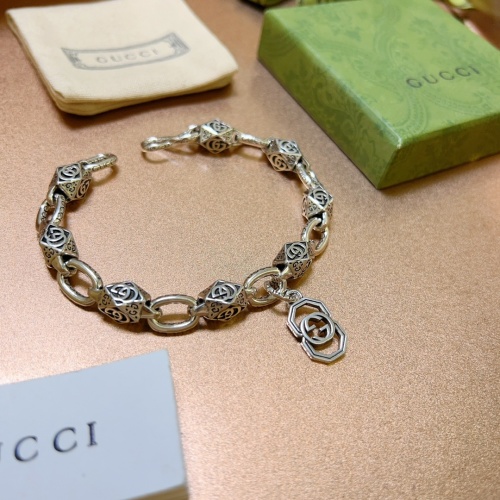 Cheap Gucci Bracelets #1252493 Replica Wholesale [$52.00 USD] [ITEM#1252493] on Replica Gucci Bracelets