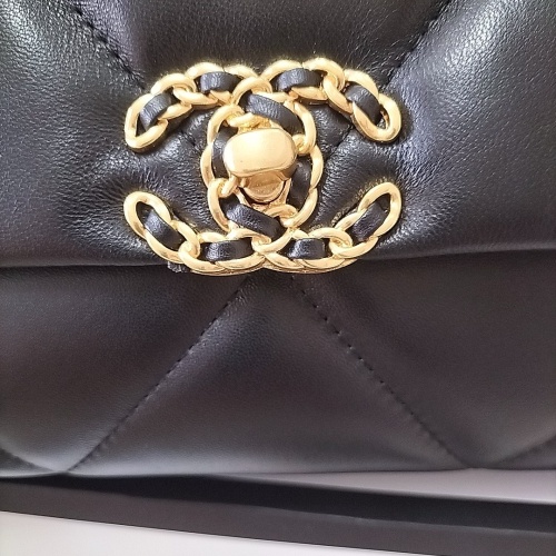 Cheap Chanel AAA Quality Messenger Bags For Women #1252510 Replica Wholesale [$88.00 USD] [ITEM#1252510] on Replica Chanel AAA Messenger Bags