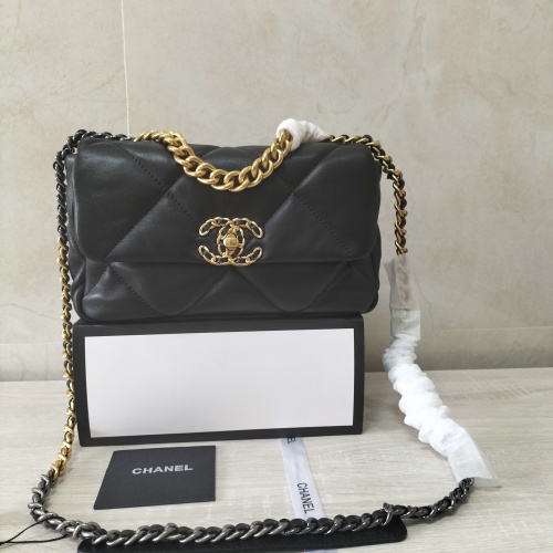 Cheap Chanel AAA Quality Messenger Bags For Women #1252511 Replica Wholesale [$82.00 USD] [ITEM#1252511] on Replica Chanel AAA Messenger Bags