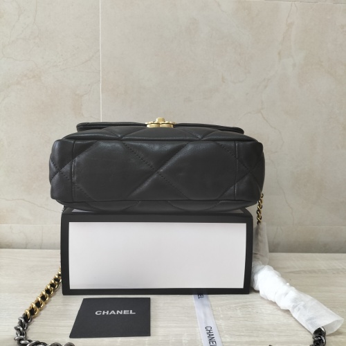 Cheap Chanel AAA Quality Messenger Bags For Women #1252511 Replica Wholesale [$82.00 USD] [ITEM#1252511] on Replica Chanel AAA Messenger Bags