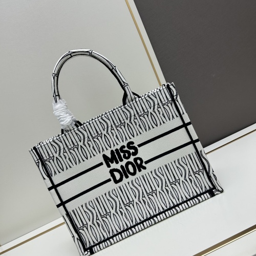 Cheap Christian Dior AAA Quality Tote-Handbags For Women #1252623 Replica Wholesale [$98.00 USD] [ITEM#1252623] on Replica Christian Dior AAA Handbags