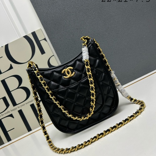 Chanel AAA Quality Messenger Bags For Women #1252641