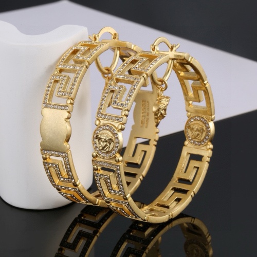 Cheap Versace Earrings For Women #1252708 Replica Wholesale [$40.00 USD] [ITEM#1252708] on Replica Versace Earrings