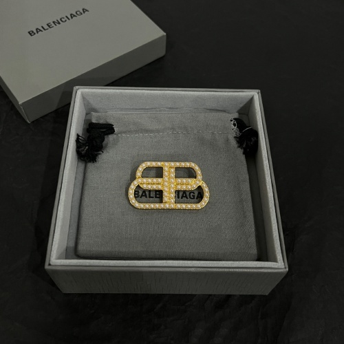 Cheap Balenciaga Brooches For Women #1252721 Replica Wholesale [$38.00 USD] [ITEM#1252721] on Replica Balenciaga Brooches