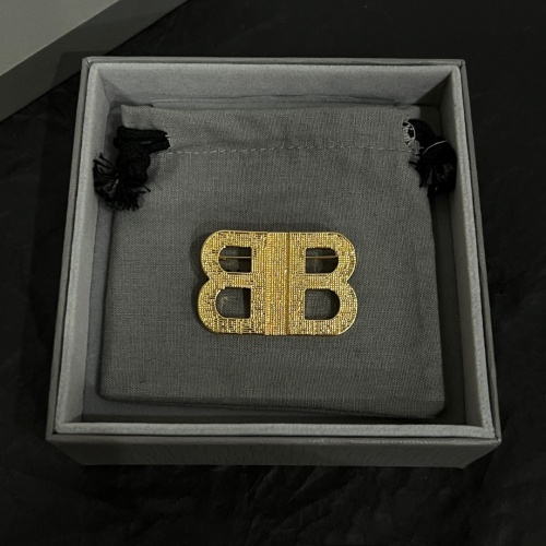 Cheap Balenciaga Brooches For Women #1252724 Replica Wholesale [$38.00 USD] [ITEM#1252724] on Replica Balenciaga Brooches