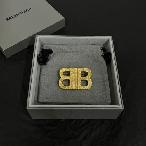 Cheap Balenciaga Brooches For Women #1252724 Replica Wholesale [$38.00 USD] [ITEM#1252724] on Replica Balenciaga Brooches