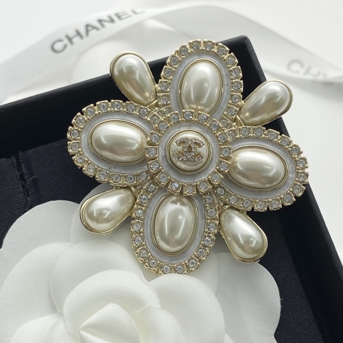 Cheap Chanel Brooches For Women #1253062 Replica Wholesale [$39.00 USD] [ITEM#1253062] on Replica Chanel Brooches