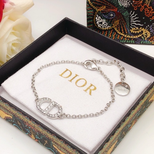 Cheap Christian Dior Bracelets #1253287 Replica Wholesale [$25.00 USD] [ITEM#1253287] on Replica Christian Dior Bracelets