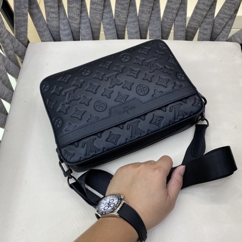 Cheap Louis Vuitton AAA Man Messenger Bags #1253313 Replica Wholesale [$108.00 USD] [ITEM#1253313] on Replica Louis Vuitton AAA Man Messenger Bags