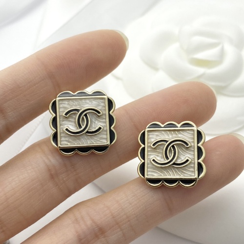 Cheap Chanel Earrings For Women #1253361 Replica Wholesale [$27.00 USD] [ITEM#1253361] on Replica Chanel Earrings